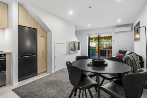 Stylish and Sleek City Stay